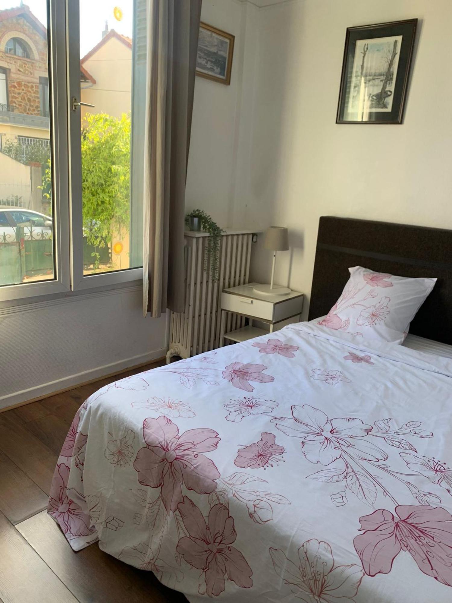 Grand Appartement Avec Terrasse & Jardin A 5 Minutes De Paris Кашан Екстериор снимка